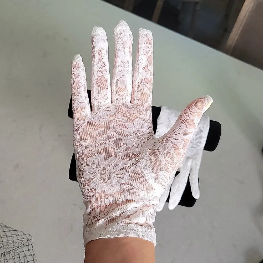 NEW Lace Wedding White Gloves